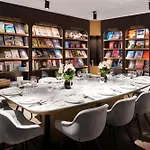 Radisson Collection Hotel, Palazzo Touring Club