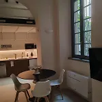 Apartment Secret Courtyard Mailand
