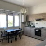 Forlanini 44 *