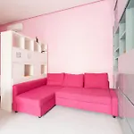 Guesthost - Isola Cosy Pink Appartement
