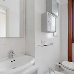 Pagano - Salutati - Ampio E Luminoso Trilocale Apartment *
