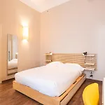 Crocetta Turandot One Bed 1st Floor - Mirable Pm * 밀라노