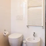 아파트 Crocetta Turandot One Bed 1st Floor - Mirable Pm