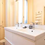 Crocetta Turandot One Bed 1st Floor - Mirable Pm 아파트