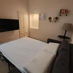 Secret Courtyard Apartment