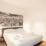 Spacious One Bedroom Moscova - Mirable Pm Apartament