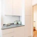 Spacious One Bedroom Moscova - Mirable Pm Apartament *
