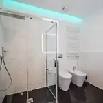 Διαμέρισμα Duomo Area Luxury Design & Netflix Mood Μιλάνο