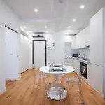 Duomo Area Luxury Design & Netflix Mood * Μιλάνο