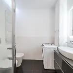 Duomo Area Luxury Design & Netflix Mood Διαμέρισμα