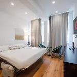 Duomo Area Luxury Design & Netflix Mood Διαμέρισμα Μιλάνο