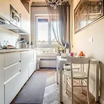 Filzi 41 - Elegant And Near Station * Milan