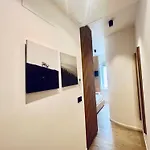 La 4*
