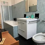 Casa Lina Nolo - M2 - San Raffaele ميلان