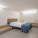 I-host - Chieti 2 Apartment Mailand