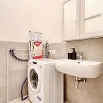 Just Urban - Modern 1-br Navigli - Metro M2 Apartament