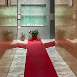 Апартаменты Loreto 15 Mins From Duomo - M1 Rovereto