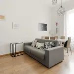 Guesthost - Modern & Cozy In X4 *