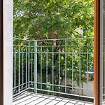Relstay - Amendola Aparthotel 3*