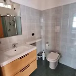 Daire Apartmento Casa 48 - - San Raffaele Milano