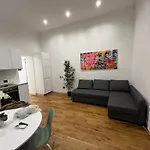 Appartement Modern Flat In Isola