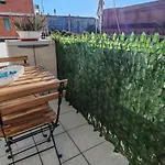 Jasmine מילאנו