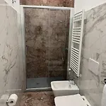 Mihouse Res דירה