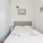 아파트 Guesthost - Chiesa Rossa Comfy *