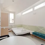 Guesthost - Magenta Long Let Apts *