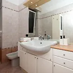 Διαμέρισμα Spacious Near Bocconi
