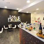 Hotel Ih Lorenteggio 4*