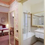 Regency Hotel Milan