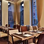 Western Madison 4* Milão
