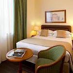 Starhotels Business Palace 4*