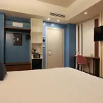The Floor 3* Milano