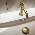 The Floor 3*