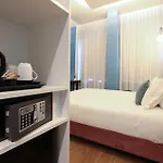 Hotell The Floor