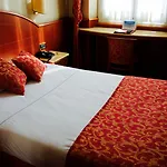 孟特比安科莫肯巴酒店 酒店