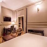 Grand Visconti Palace