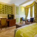 Hotel Grand Visconti Palace 4*