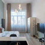 Apartment Luxurious Designer - Station Milan