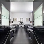 Lhp拿破仑酒店 4*