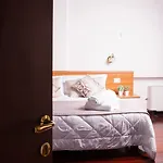 Ares Ξενοδοχείο