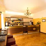 Panizza Hotel