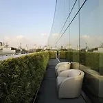 Armani 5* Milan