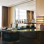 Hotel Armani 5*