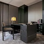 Armani 5* Milan