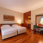 Hotel Raffaello 4*