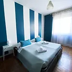 I Am Here - Gioia 71 2* Милан