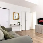 Apartamento Duomo-centrale - Moderna, M1 E M3 A 250m